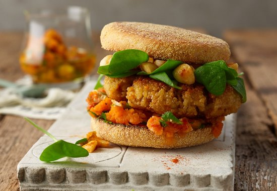 Eiweiss Toastbrötchen mit Quinoa-Bratling